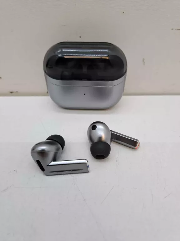 SŁUCHAWKI BEZPRZEWODOWE SAMSUNG GALAXY BUDS3 PRO SM-R630 KOMPLET