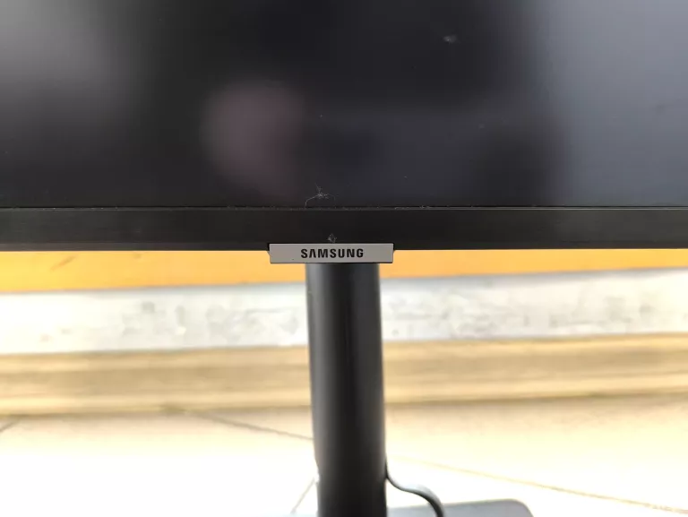 MONITOR LED SAMSUNG LS24A600UCUXEN 24" 2560X1440