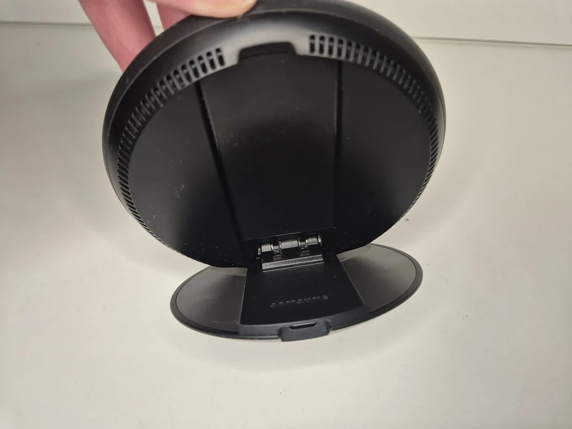 ladowarka-indukcyjna-samsung-ep-pg950-przewod-w-zestawie-207834-233986