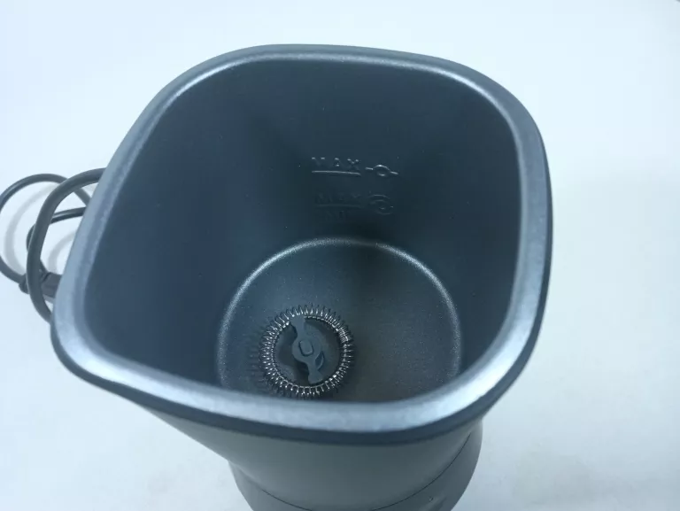 spieniacz-do-mleka-tchibo-2863-kolor-dominujacy-129357-3