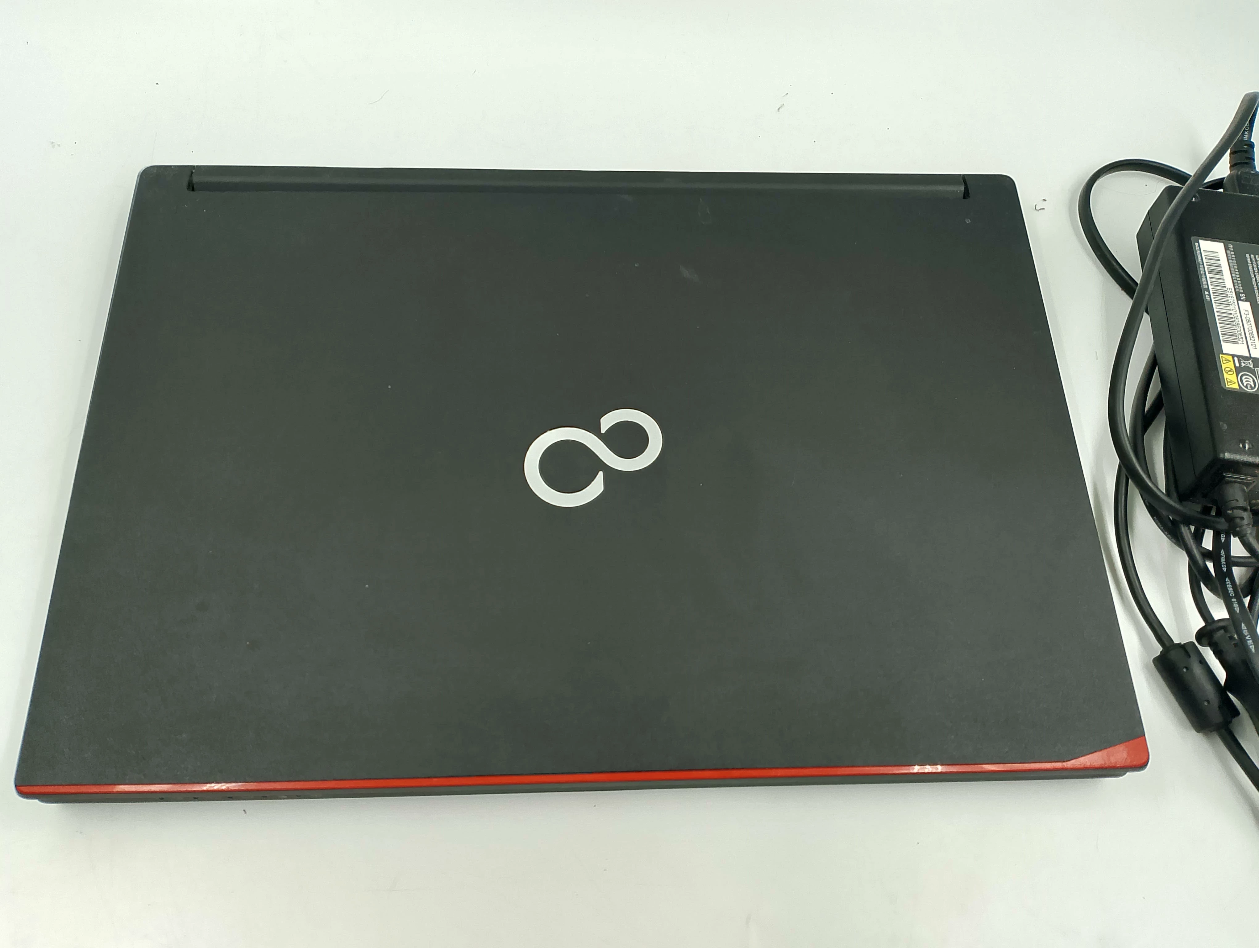 laptop-fujitsu-lifebook-e544-i5-8gb-500-gb-ssd-kod-producenta-vfye5440m75aopl