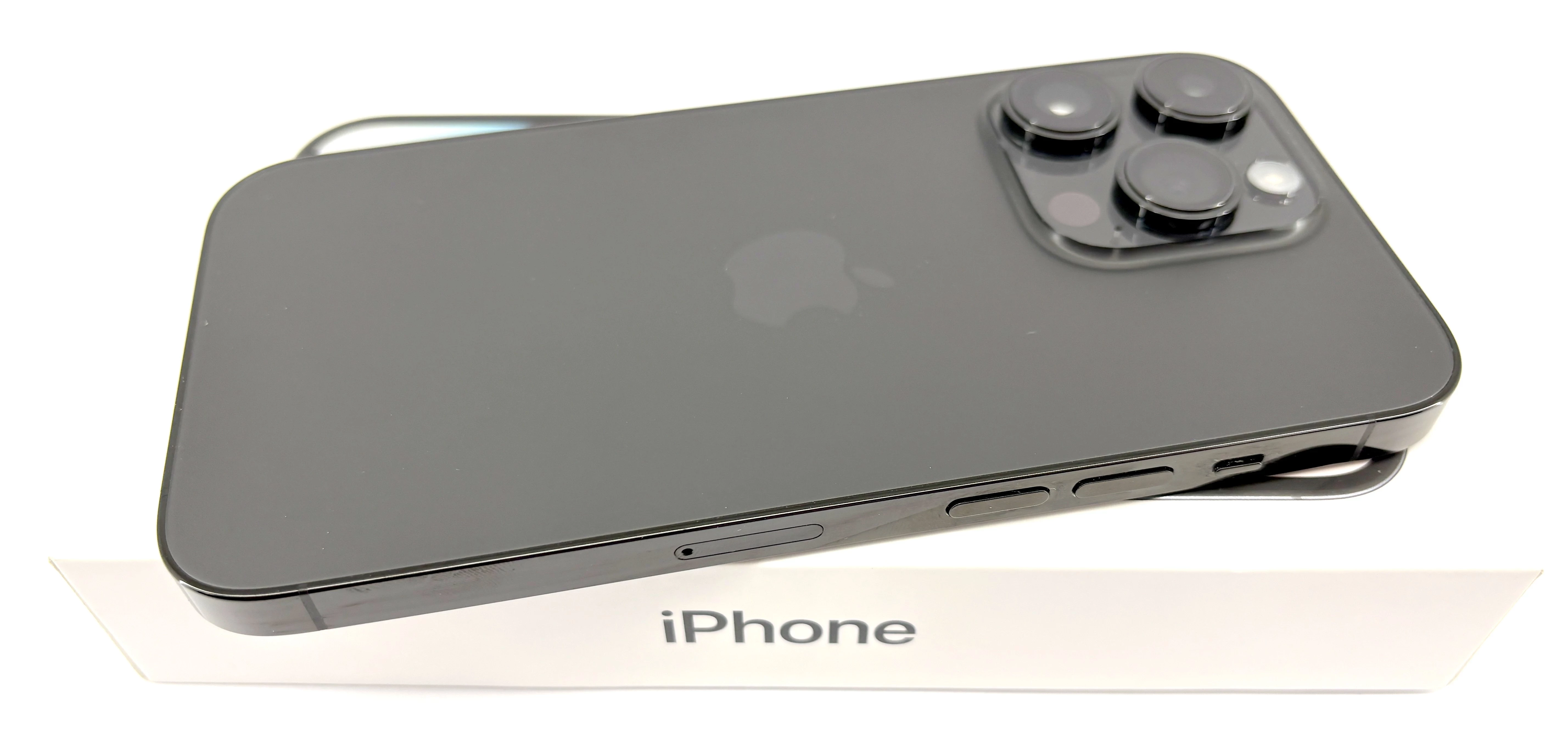 telefon-iphone-14-pro-256-gb-kondycja-baterii-90-opis-pamiec-ram-202865-214117