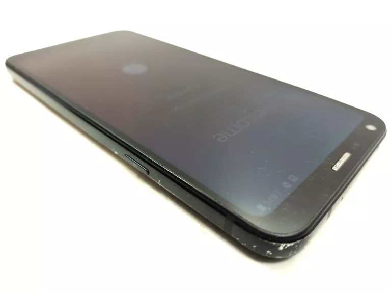 TELEFON LG Q6 3GB