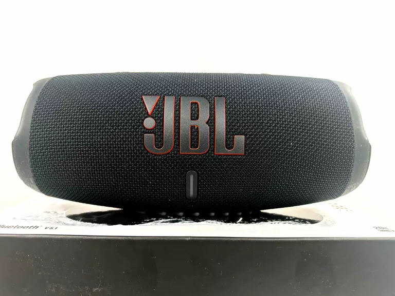 GŁOŚNIK PRZENOŚNY JBL CHARGE 5 CZARNY IP67 40W