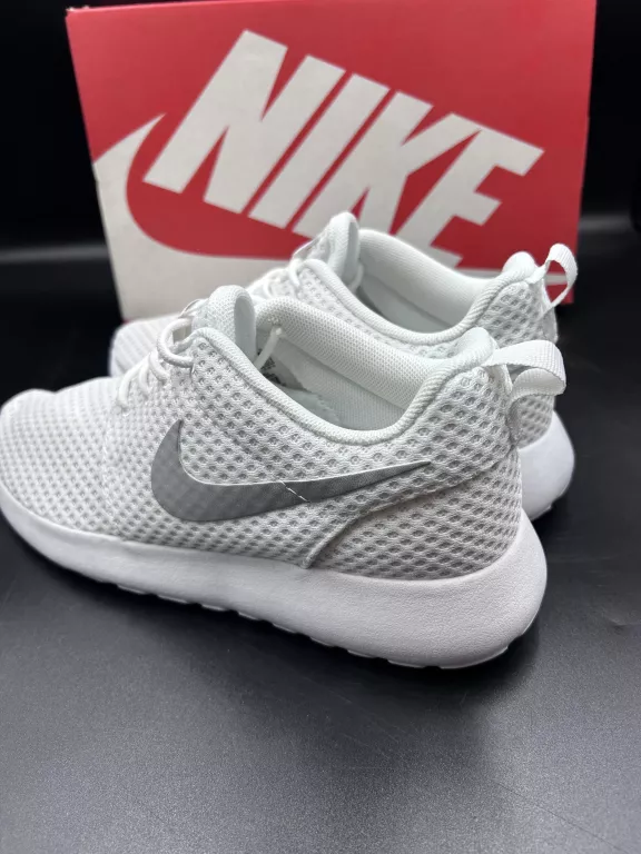 BUTY NIKE ROSHE RUN 724850100 ROZ. 37,5 BIAŁE OKAZJA!