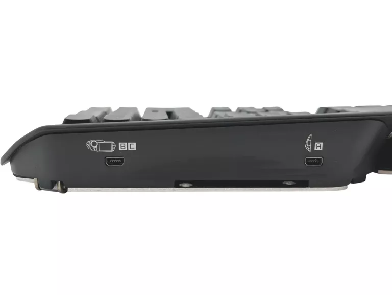 KLAWIATURA MODUŁOWA PRZEWODOWA MAD CATZ S.T.R.I.K.E. 7