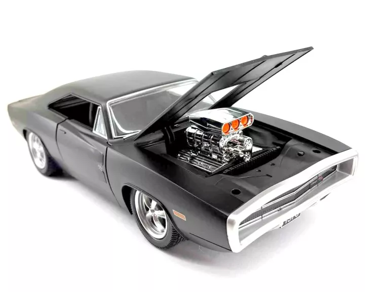 ZDALNIE STEROWANY DODGE CHARGER 1970