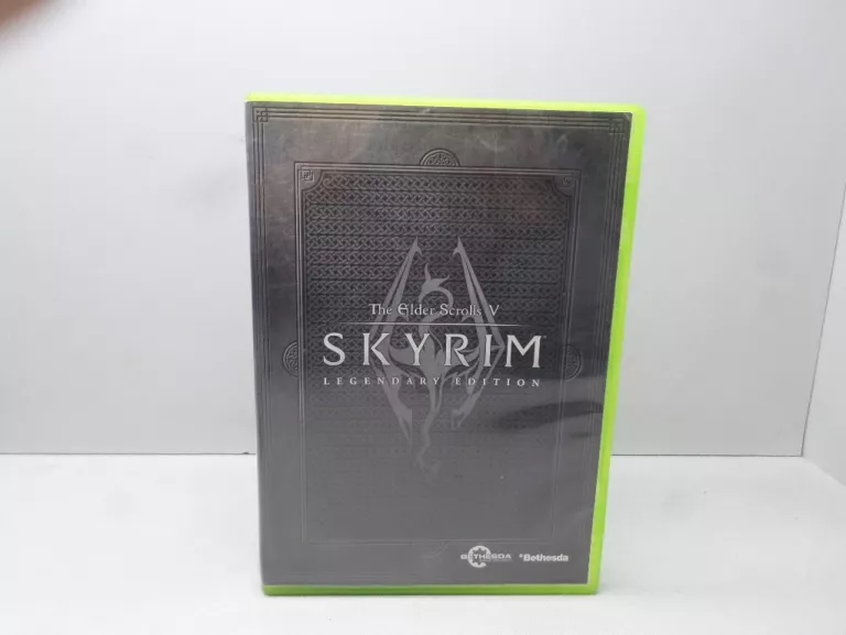 XBOX 360 SKYRIM