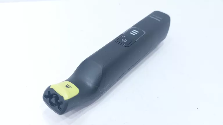 TRYMER PHILIPS ONEBLADE PRO QP6542-1