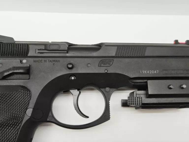 WIATRÓWKA CZ 75 SP-01 SHADOW KABURA