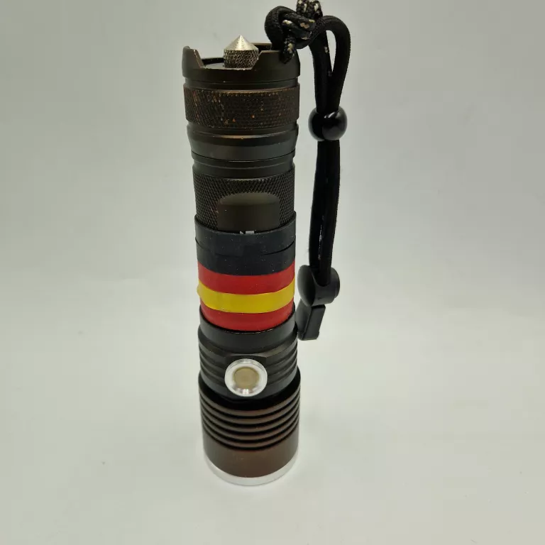 LATARKA AKUMULATOROWA XRG RX80