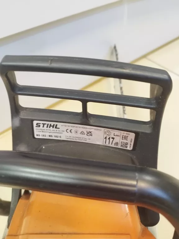 PIŁA STIHL MS 182