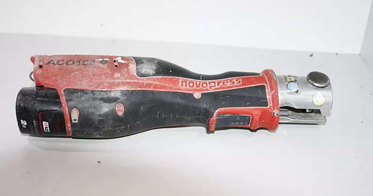ZACISKARKA MILWAUKEE NOVOPRESS ACO 103 BT + 4 X SZCZĘKI