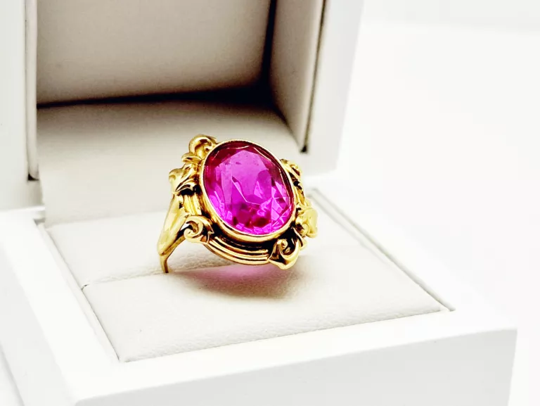 majestatyczny-pierscionek-750-10g-kamien-17088-524288