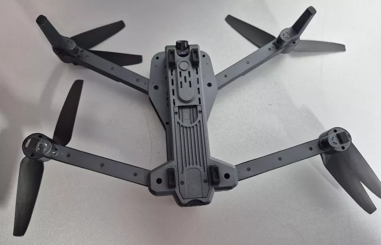 DRON REBEL TOYS.