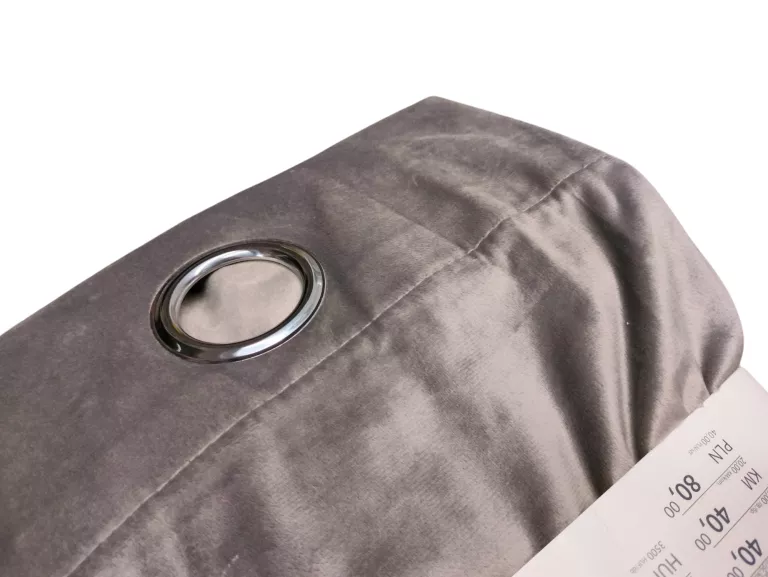 zaslony-na-kolkach-pepco-welur-szare-135cm-x-260cm-ean-gtin-5904873431129