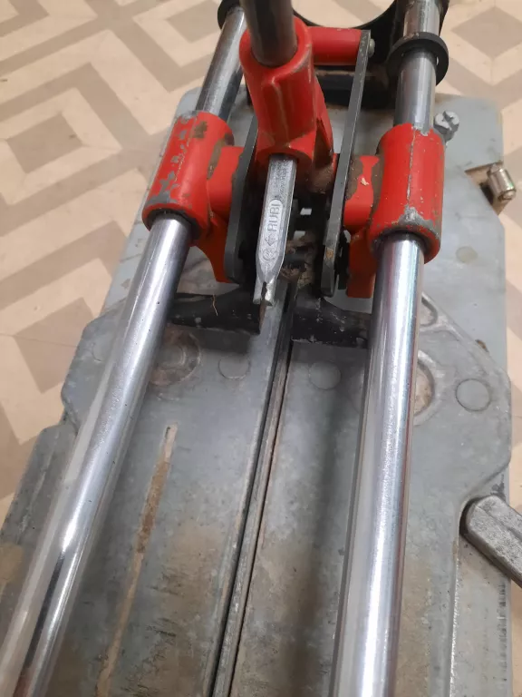 RĘCZNA PRZECINARKA DO GLAZURY RUBI TR-600-S + WALIZKA