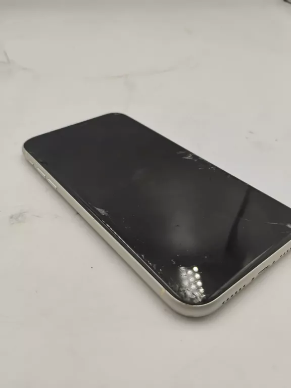 TELEFON APPLE IPHONE 11 64GB 86% PUD ZBITY