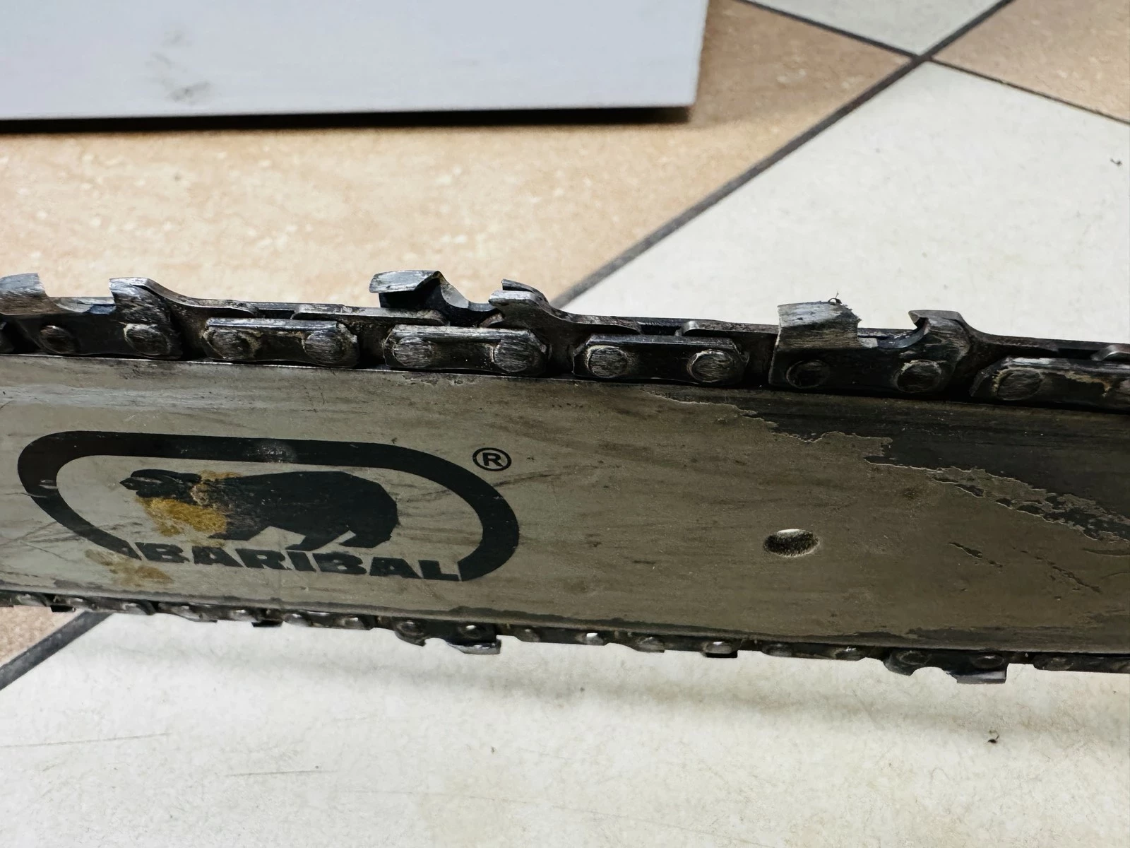 pila-lancuchowa-makita-uc4030a-marka-129307-11