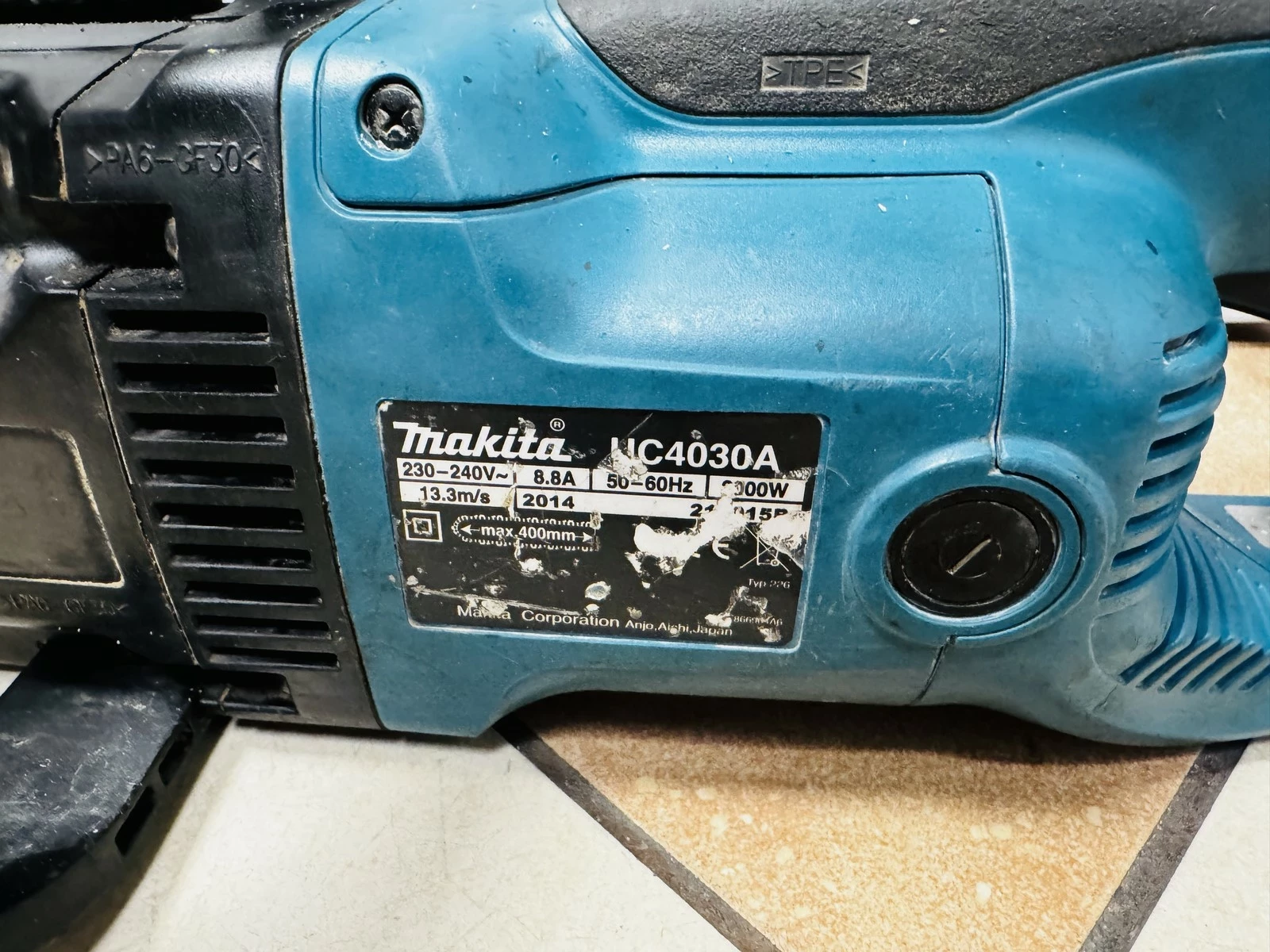 pila-lancuchowa-makita-uc4030a-zasilanie-209202-238306