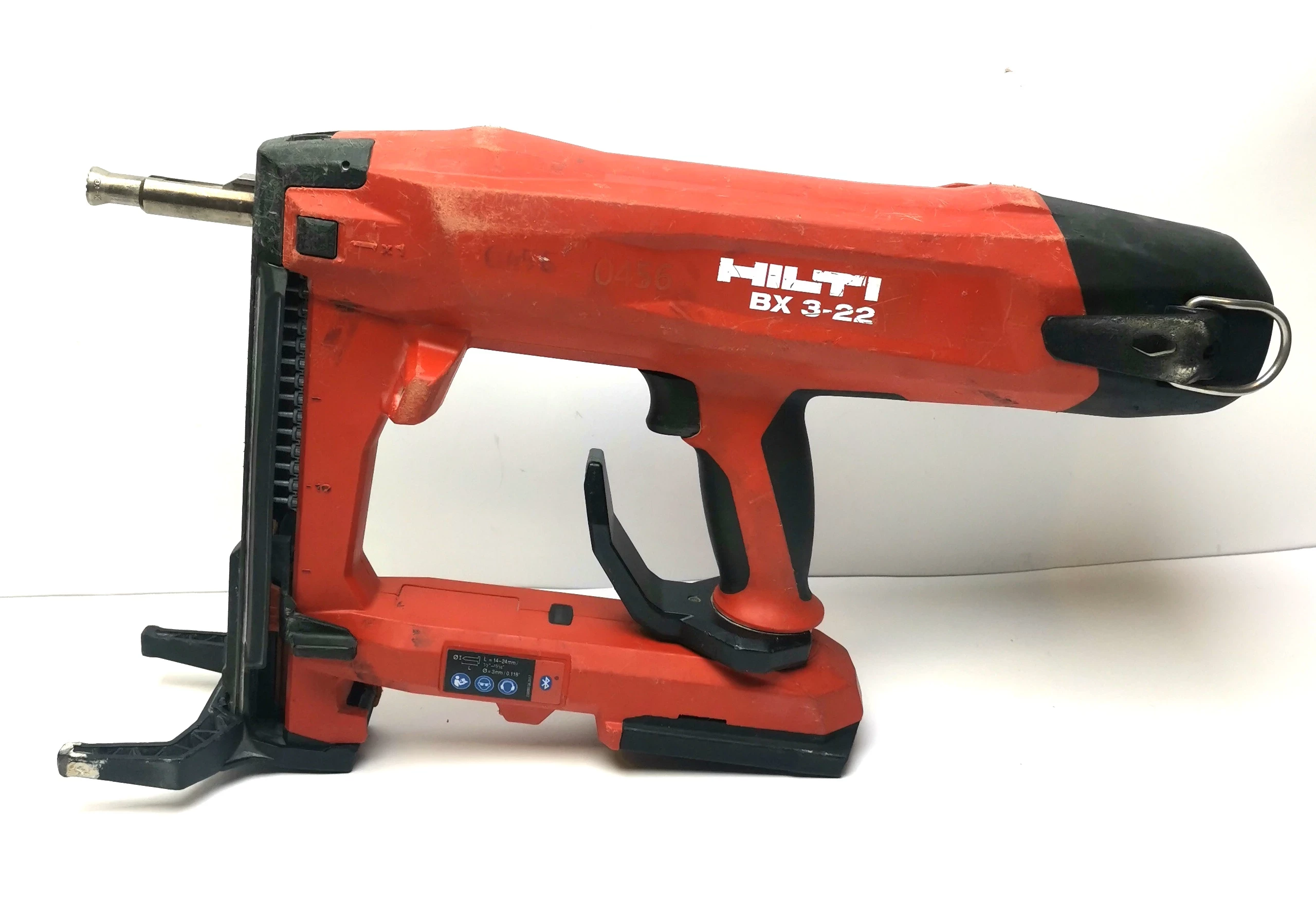 osadzak-gwozdziarka-hilti-bx-3-22-nuron-do-betonu-2-aku-lad-walizka-ean-gtin-7613024070138