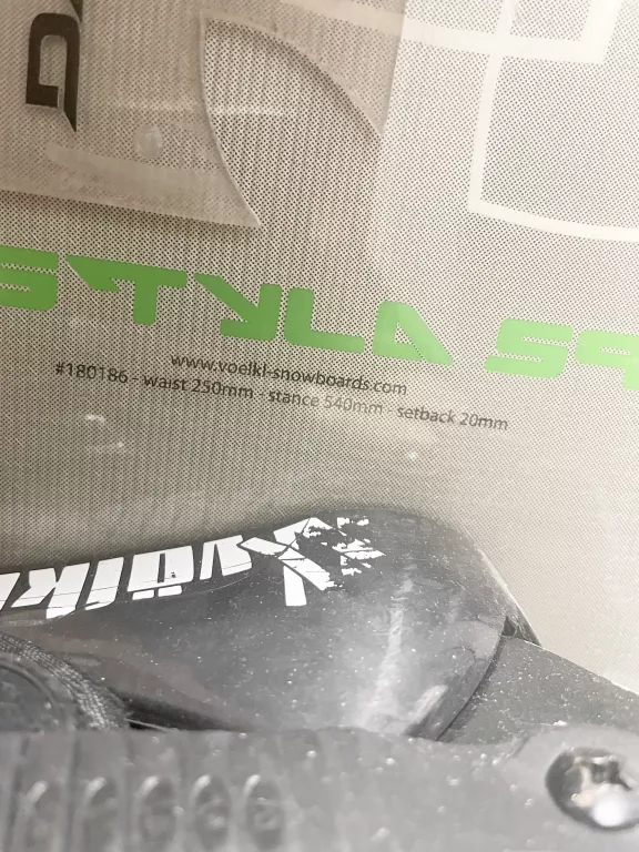 DESKA SNOWBOARDOWA VOLKL