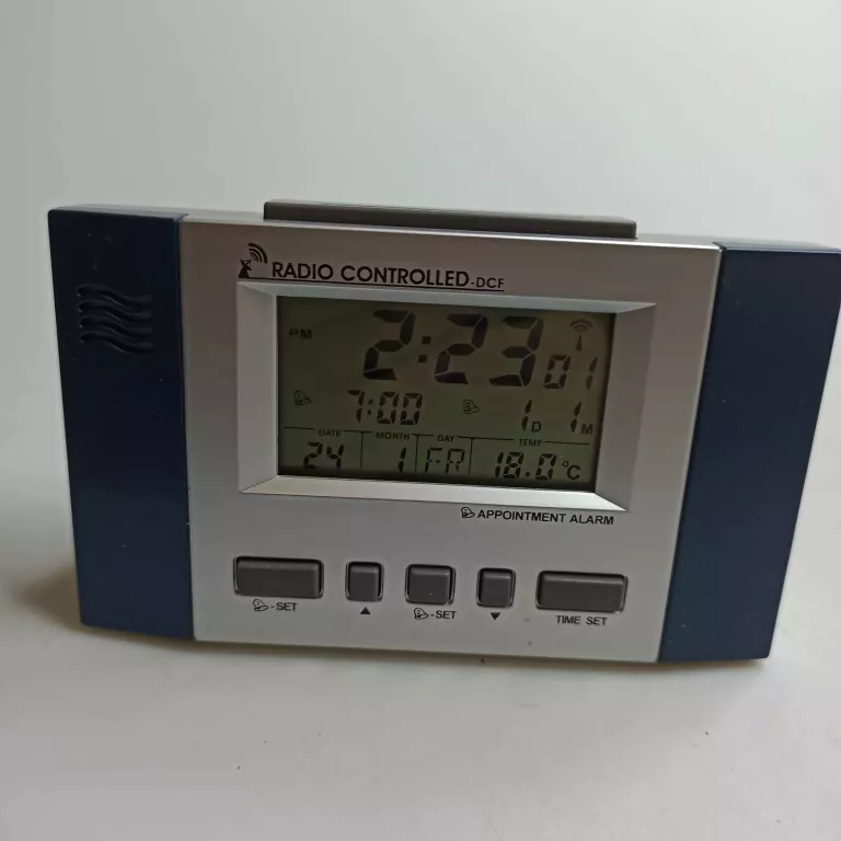 RADIO BUDZIK DCF