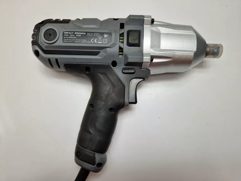ELEKTRYCZNY KLUCZ UDAROWY DO KÓŁ 450W 230V 400NM 1/2"