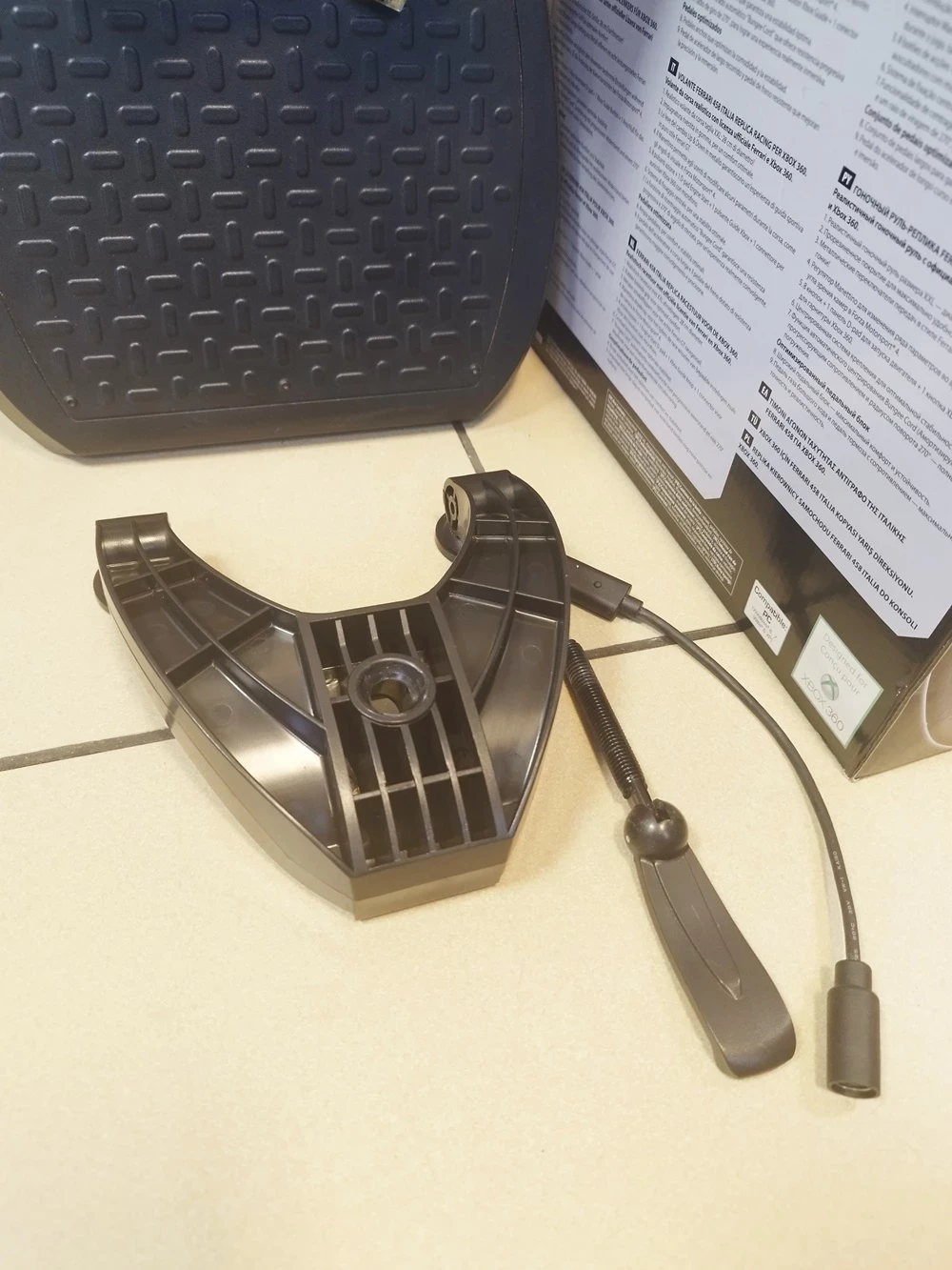 kierownica-do-xbox-thrustmaster-ferrari-458-italia-typ-248482-924568