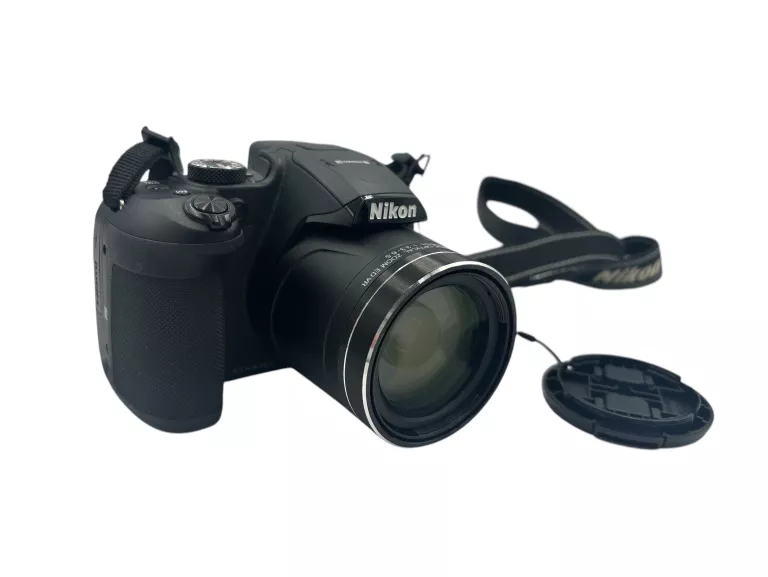 APARAT NIKON COLPIX B700
