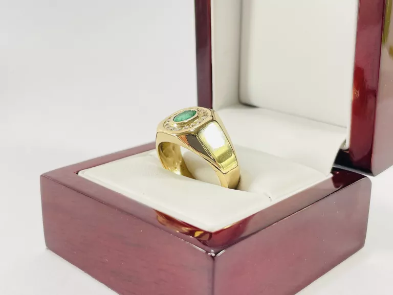 ZŁOTY SYGNET Z BRYLANTAMI 0,32CT I SZMARAGDEM 0,85CT 585 10,28G R22