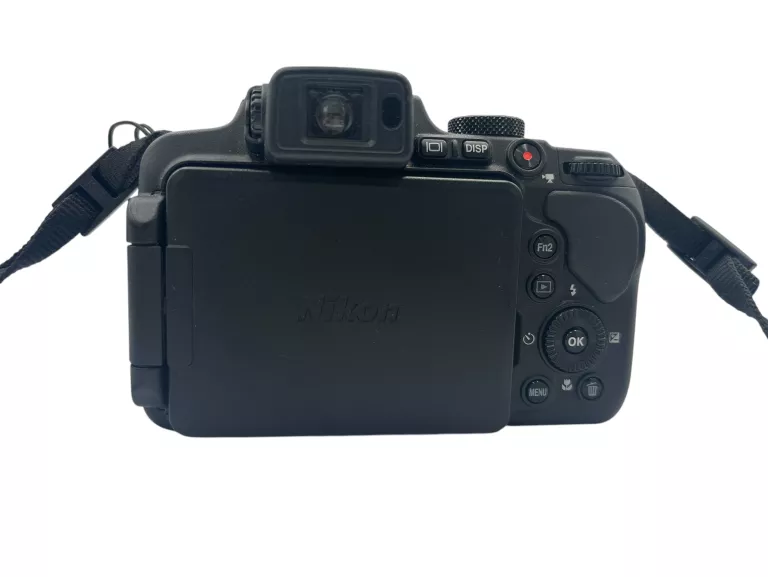 APARAT NIKON COLPIX B700