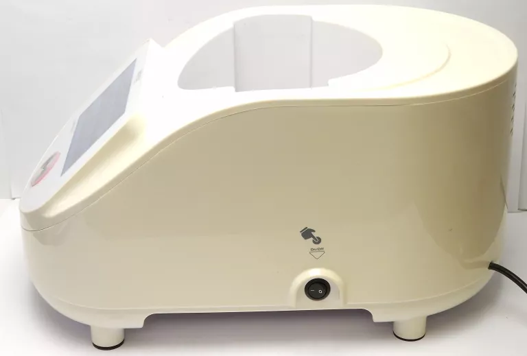 ROBOT KUCHENNY HOFFEN T9532 BIEDROMIX