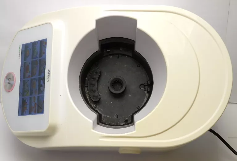 ROBOT KUCHENNY HOFFEN T9532 BIEDROMIX