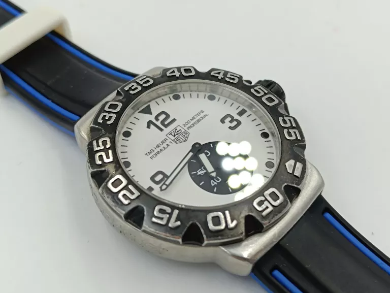 ZEGAREK TAG HEUER FORMULA 1 GRANDE DATE WAH1011