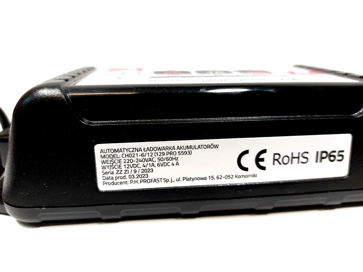 prostownik-automatyczny-4-a-612-v-4car-129-pro-5593-model-ch021-612