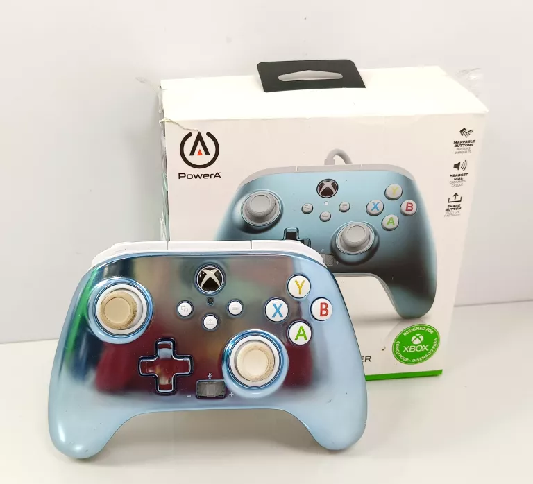 PAD PRZEWODOWY DO KONSOLI MICROSOFT XBOX ONE USB SREBRNY