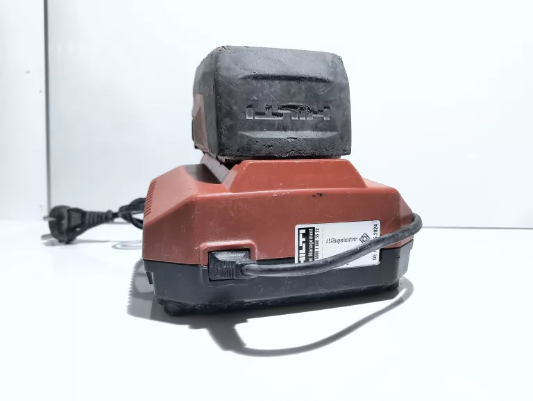 AKUMULATOR HILTI B22/8,0 LI-ION 21,6 V 8,0 AH CPC + ŁAD HILTI C 4/36-350