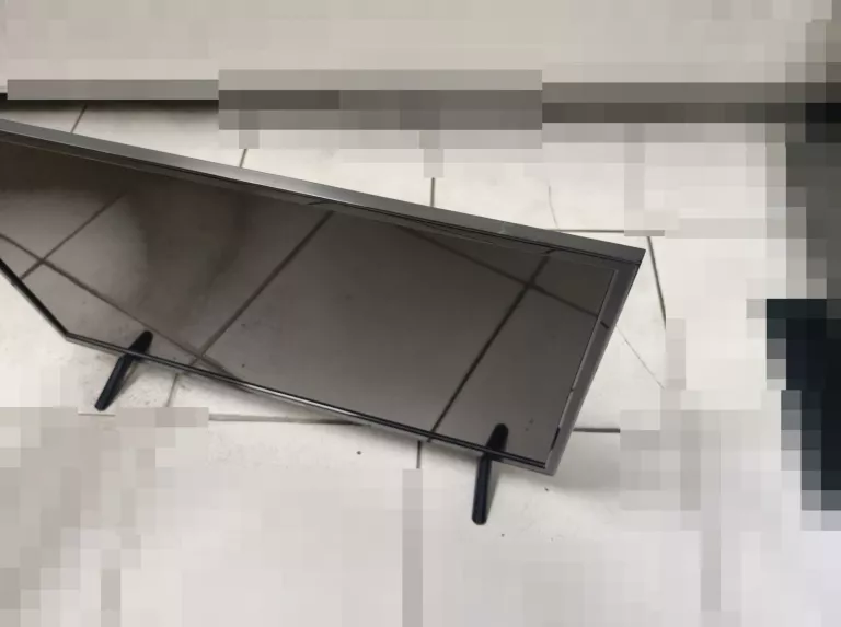 TELEWIZOR THOMSON 28HD3206 28" + PILOT