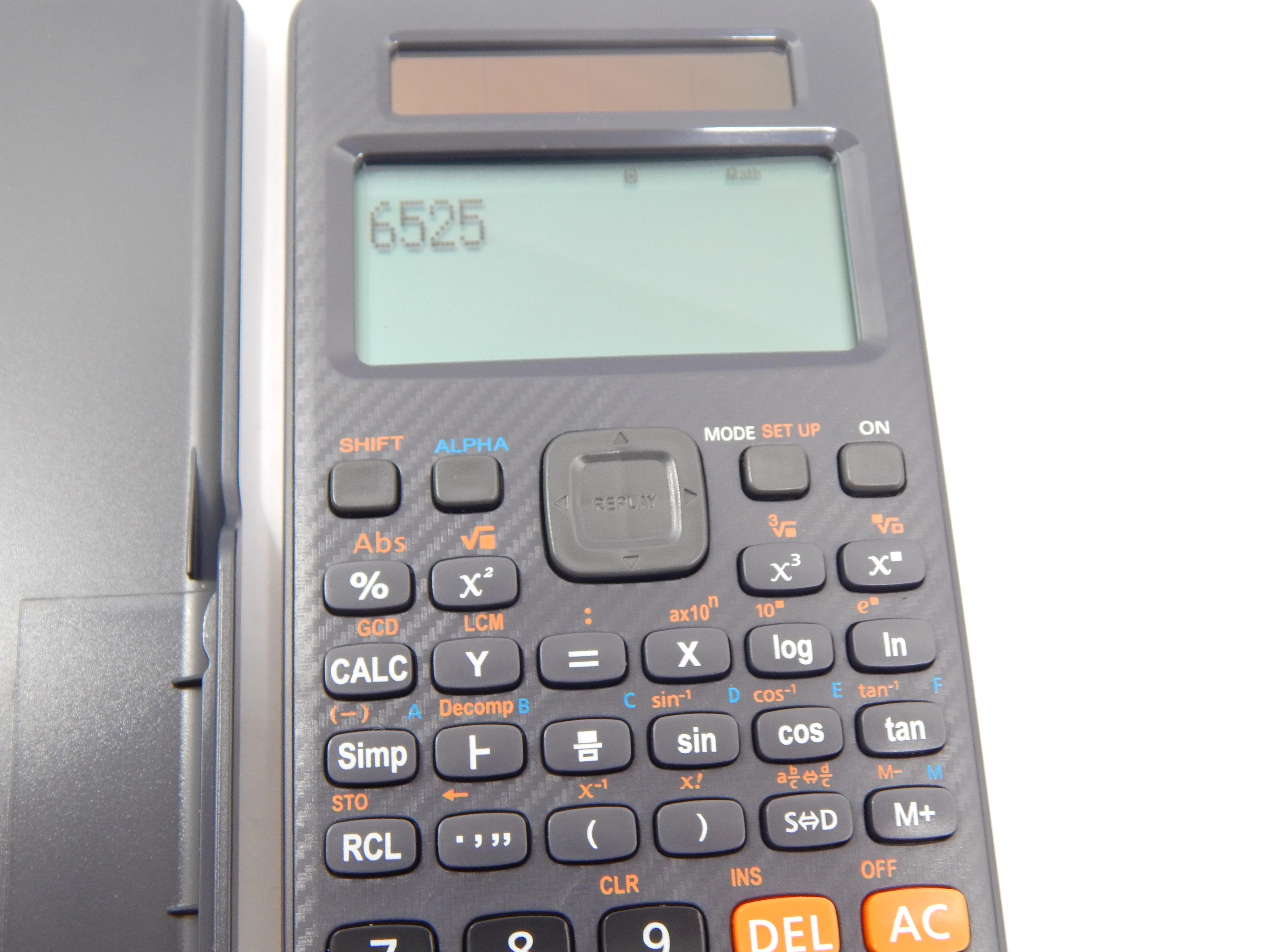 kalkulator-naukowy-auchan-model-black