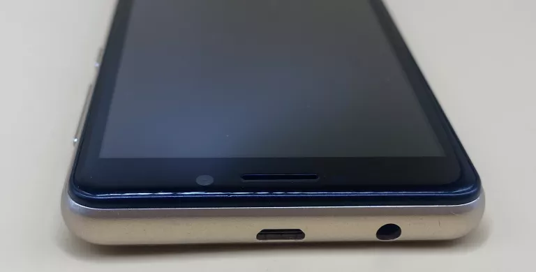 TELEFON KRUGER MATZ MOVE 8 MINI 8 GB/1 RAM