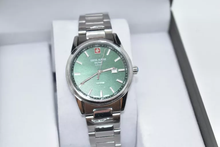 ZEGAREK DAMSKI NARĘCZNY SWISS ALPINE MILITARY 7767.1134SAM