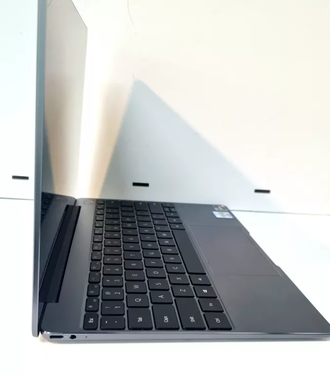 LAPTOP HUAWEI MATEBOOK 13 HN-W19R 13.3" RYZEN 5 3500U 8/512GB WIN11