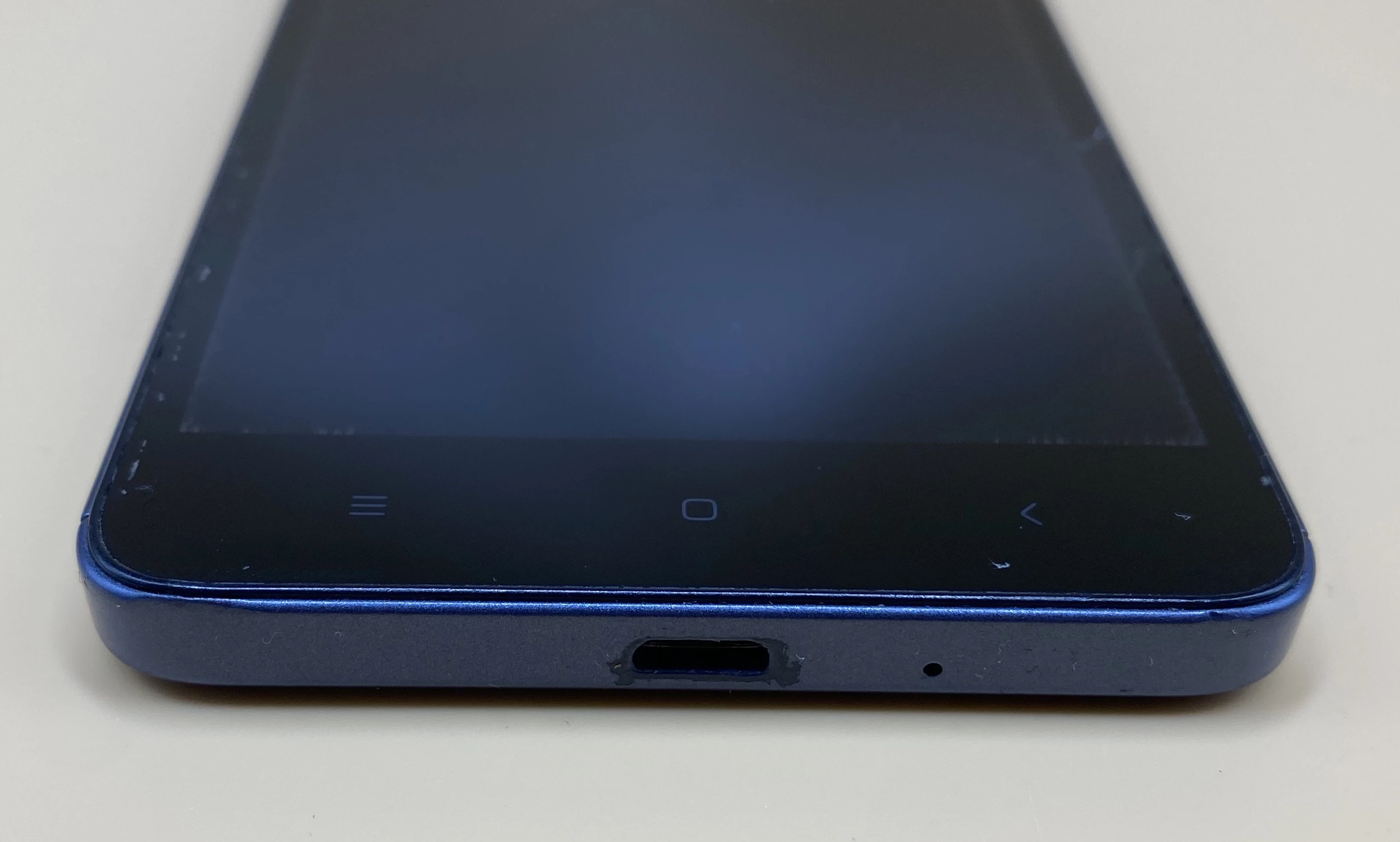 telefon-xiaomi-redmi-4a-32-gb2-ram-zespsuty-dotyk-kod-producenta-redmi4a216gr