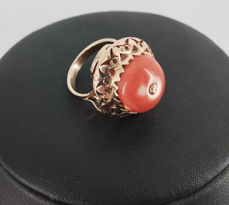 wyrob-jubilerski-uzywany-pierscionek-marka-226434-1704211