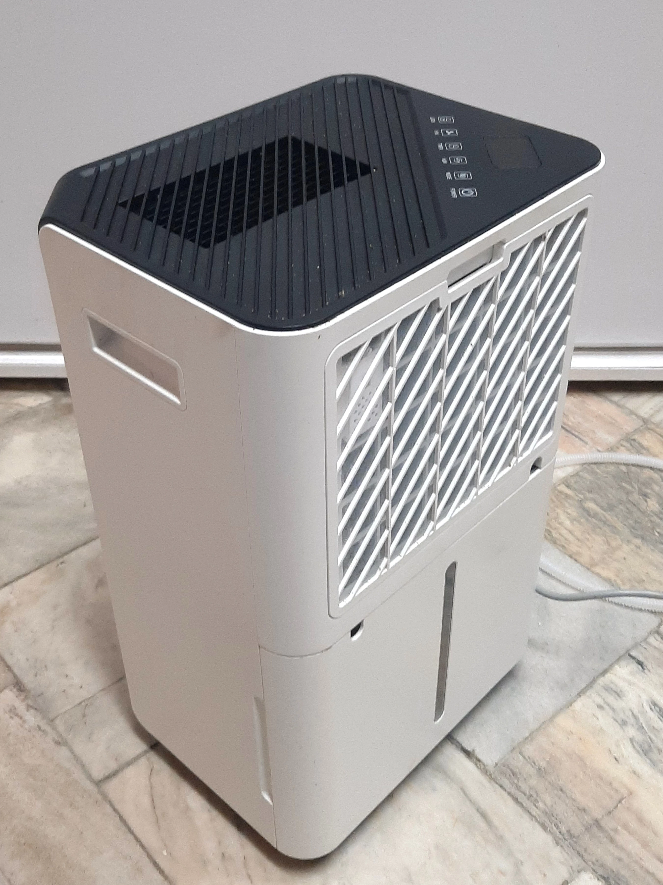 osuszacz-powietrza-krexus-ex9195-wydajnosc-2000