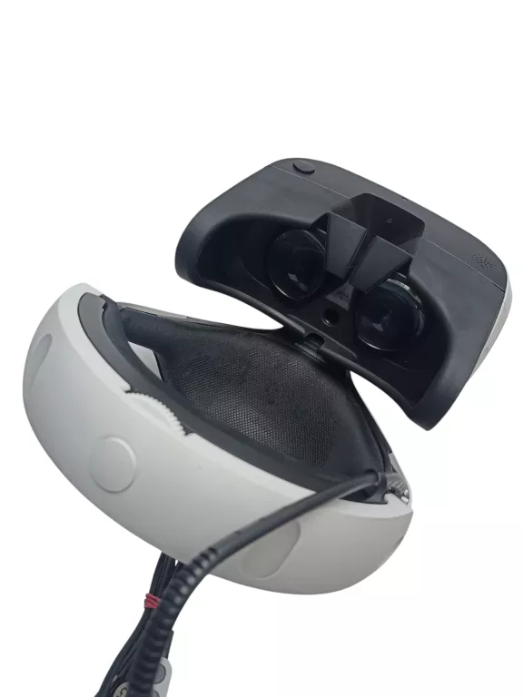 ZESTAW KONSOLA PS4 WRAZ Z PADEM + SONY VR Z 2X PAD PS MOVE + OKABLOWANIE