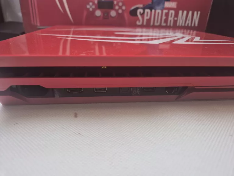 KONSOLA PS4 PRO 1TB WERSJA LIMITOWANA SPIDERMAN