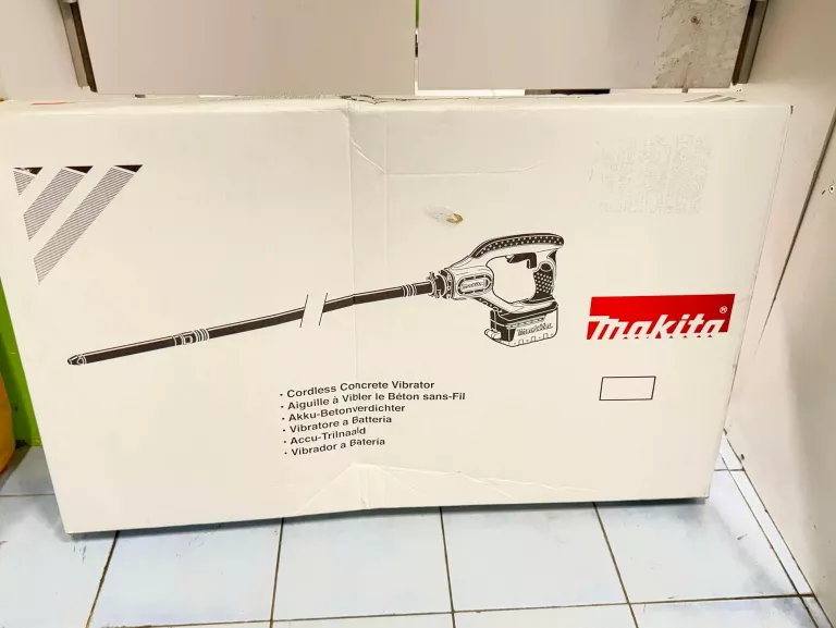 AKUMULATOROWY ZAGESZCZACZ WIBRATOR DO BETONU 18V MAKITA DVR450Z