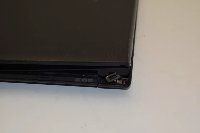 LAPTOP LENOVO G50-70 URWANY ZAWIAS